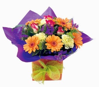 LYNETTES FLORIST | 12 High St, Drysdale VIC 3222, Australia | Phone: (03) 5251 2586