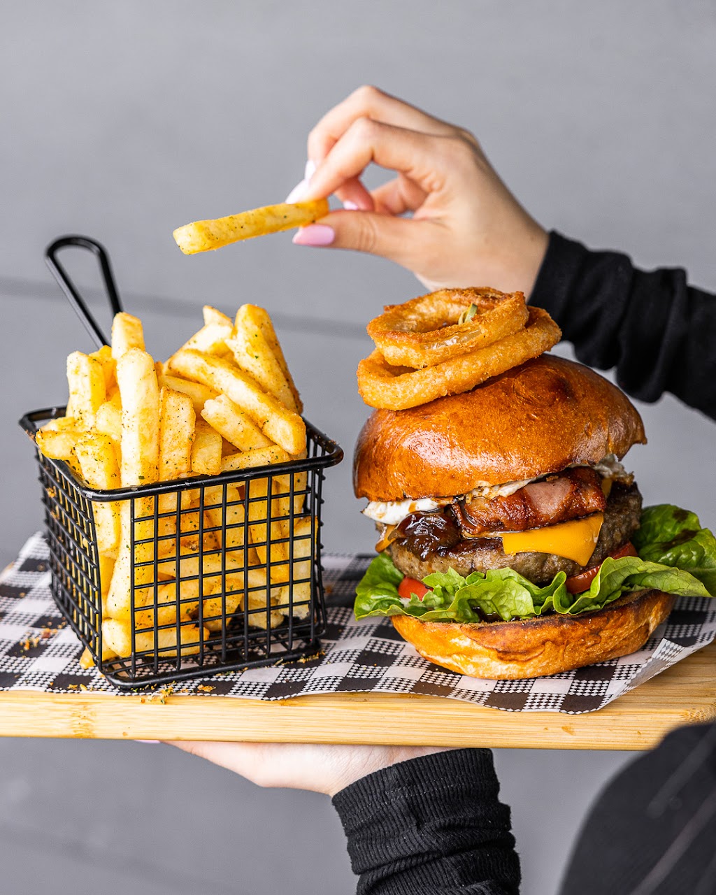 The Valley Junction Glenmore Park | 90-98 Glenmore Ridge Dr, Glenmore Park NSW 2745, Australia | Phone: 0493 447 677