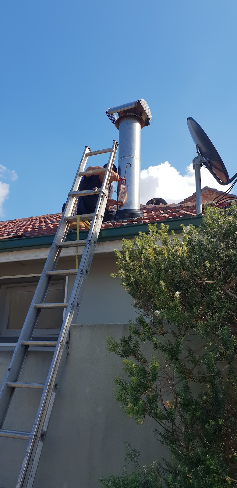 Sydney Chimney Sweeps | 6 William St, Tempe NSW 2044, Australia | Phone: 0409 829 940