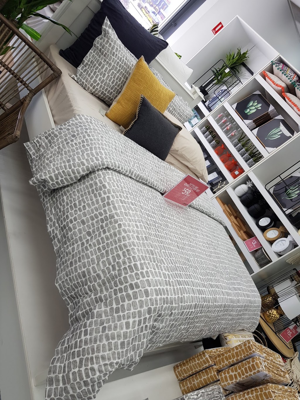 Pillow Talk Rutherford | furniture store | Unit 1/58 Shipley Dr, Rutherford NSW 2320, Australia | 0249327777 OR +61 2 4932 7777