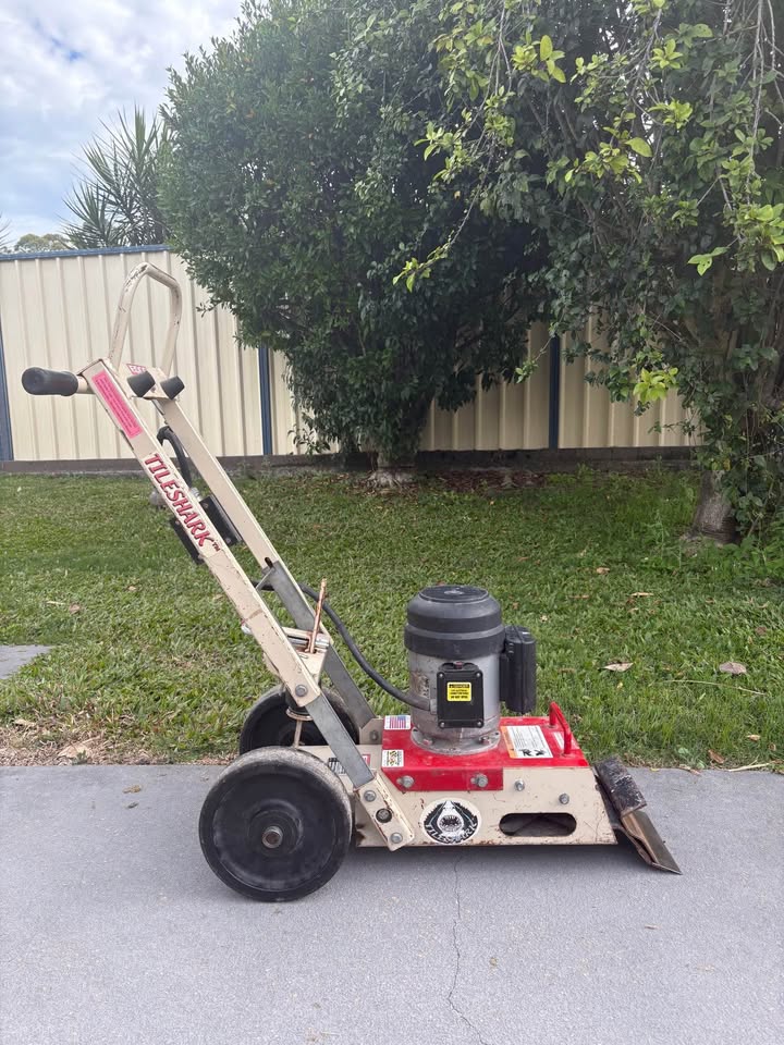 Elimbah Hire | Old Gympie Rd, Elimbah QLD 4516, Australia | Phone: 0414 597 778