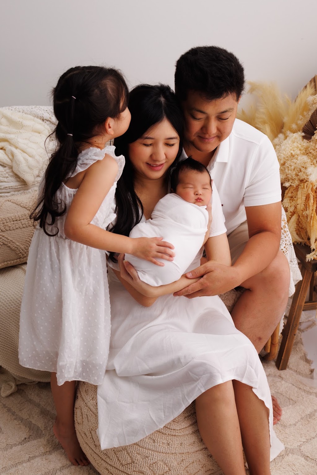 Stelle Studio - Family and Newborn Photography | 14 Hughes Ave, Harrington Park NSW 2567, Australia | Phone: 0424 771 229