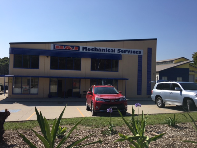 B&J Mechanical Services | car repair | 233 Princes Hwy, Ulladulla NSW 2539, Australia | 0244552752 OR +61 2 4455 2752