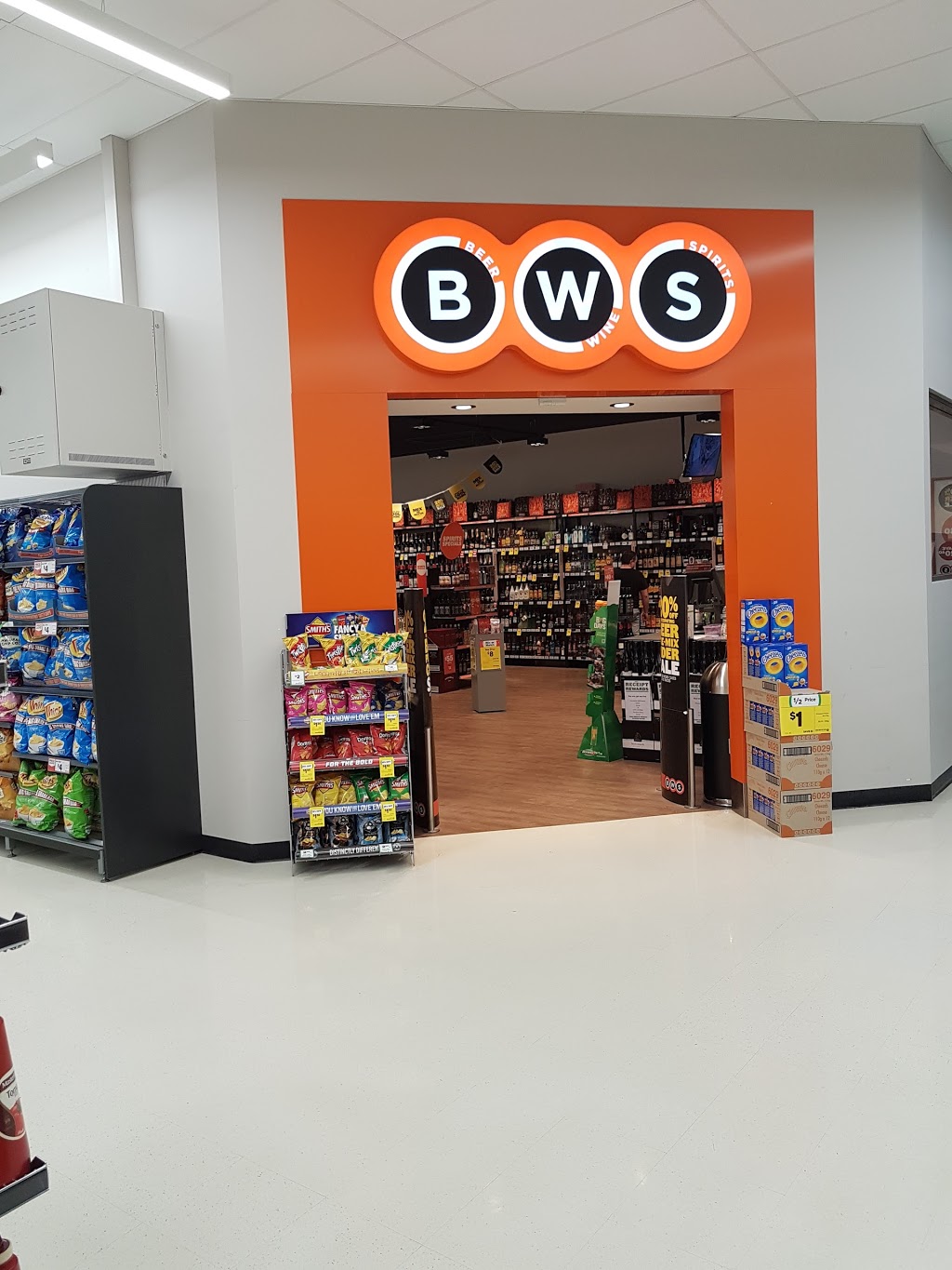 Woolworths | supermarket | Port Coogee 6 Calypso Parade, North Coogee WA 6163, Australia | 0865952422 OR +61 8 6595 2422