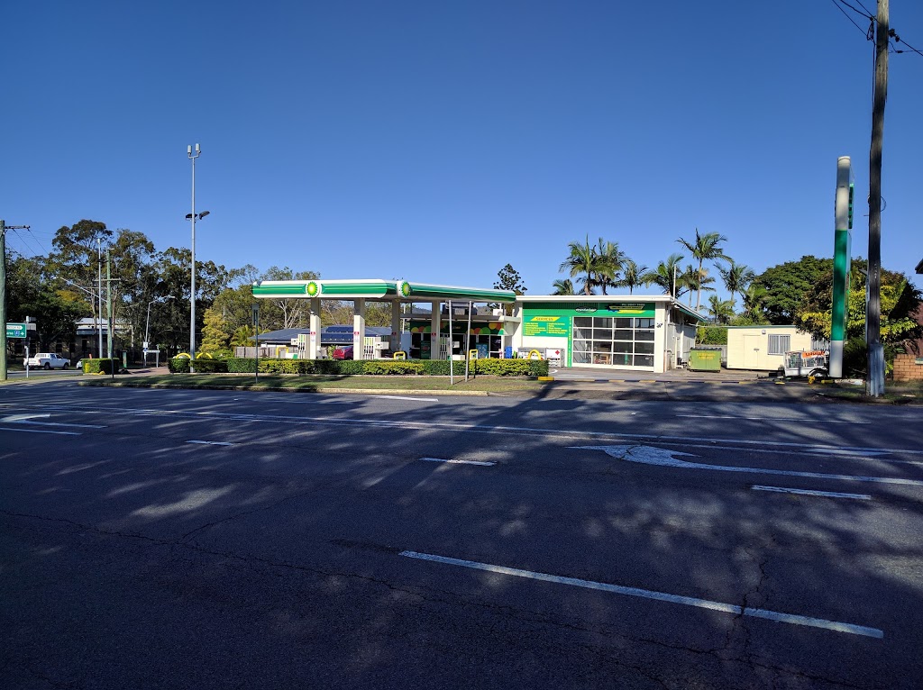 BP | gas station | cnr Cavendish Rd &, Holland Rd, Holland Park QLD 4121, Australia | 0733921940 OR +61 7 3392 1940