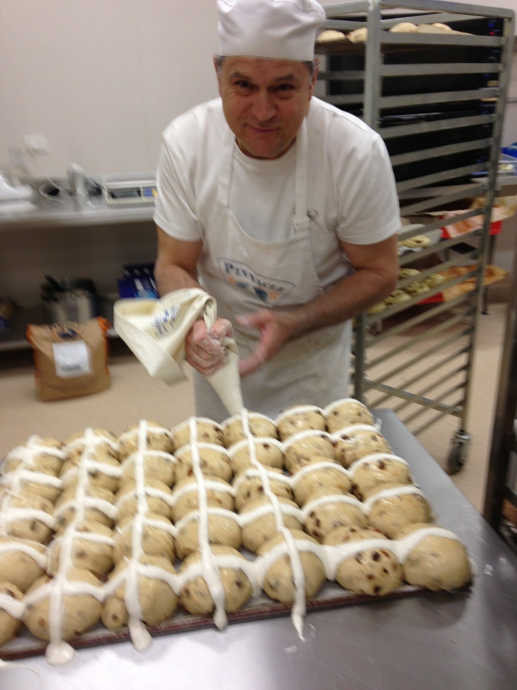 Artisan Baker - So French, So Fresh | bakery | 2/189 Morgan St, Wagga Wagga NSW 2650, Australia | 0269717180 OR +61 2 6971 7180