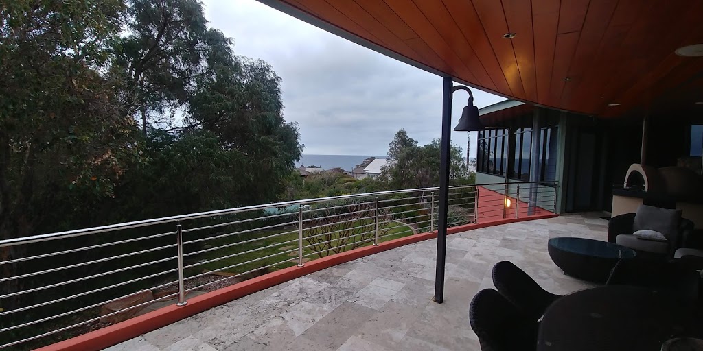 SOUTHERLY ASHORE | lodging | 1 Wedgetail View, Eagle Bay WA 6281, Australia | 0438923611 OR +61 438 923 611