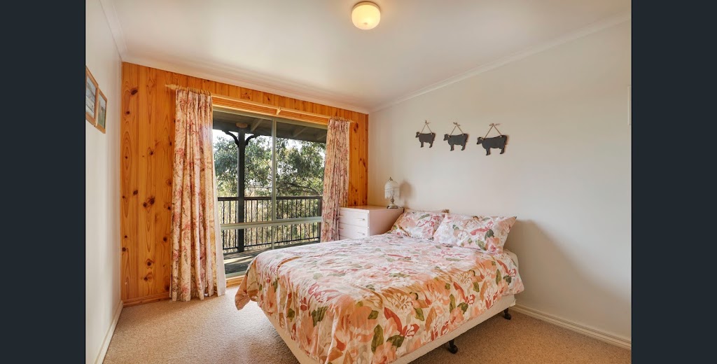 Skylight Ridge Bonnie Doon | 19 Hutchinsons Rd, Bonnie Doon VIC 3720, Australia | Phone: 0415 700 292 Skylight Ridge Bonnie Doon | 19 Hutchinsons Rd, Bonnie Doon VIC 3720, Australia | Phone: 0415 700 292
