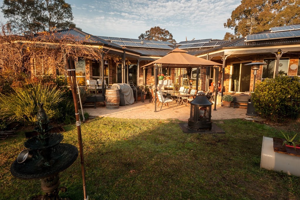 Fullcircle Farm Bed and Breakfast | 6 Roundhill Rd, Wilton NSW 2571, Australia | Phone: 0414 567 895