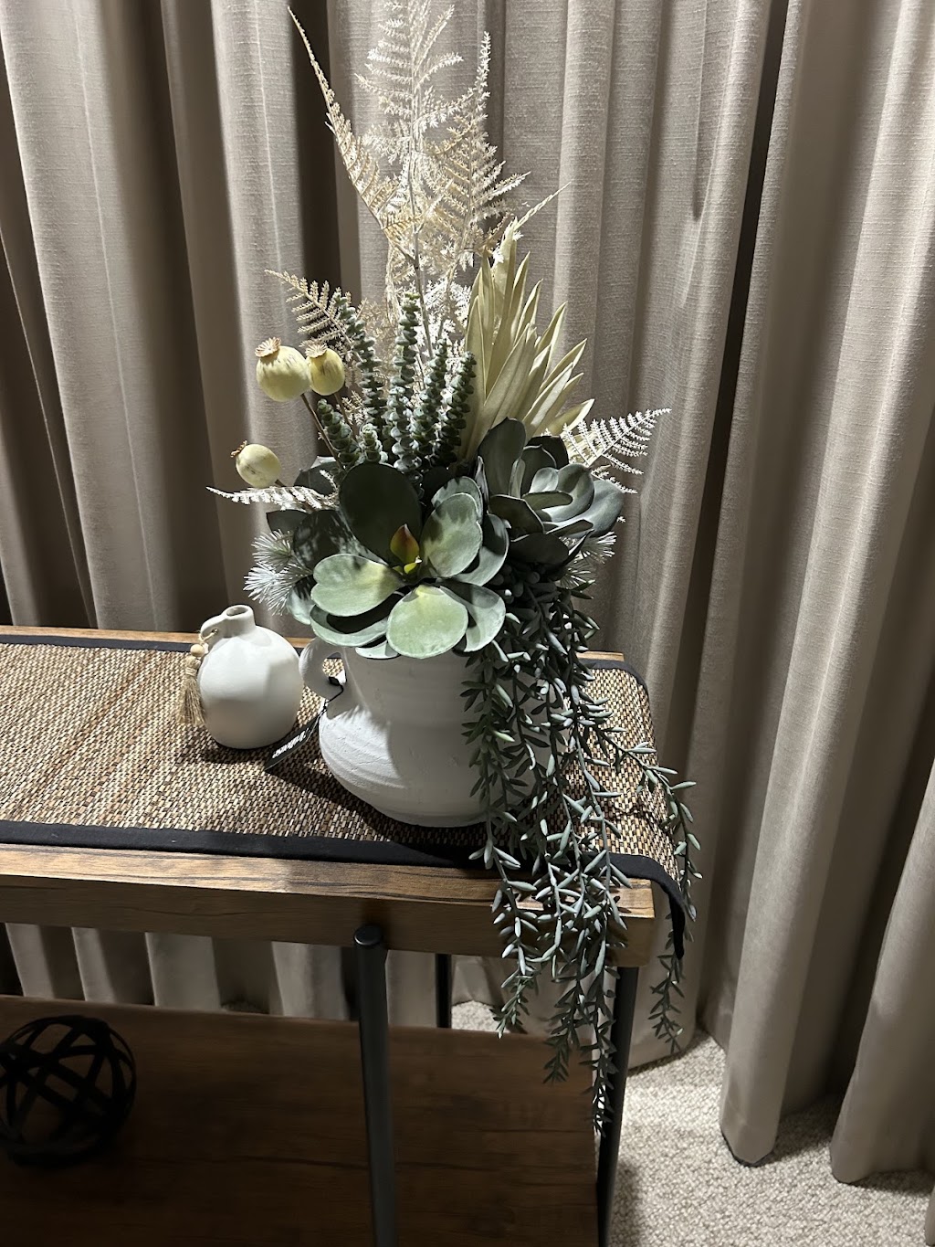 Artihouse | 70 Dunbar Rd, Traralgon VIC 3844, Australia | Phone: 0401 641 740