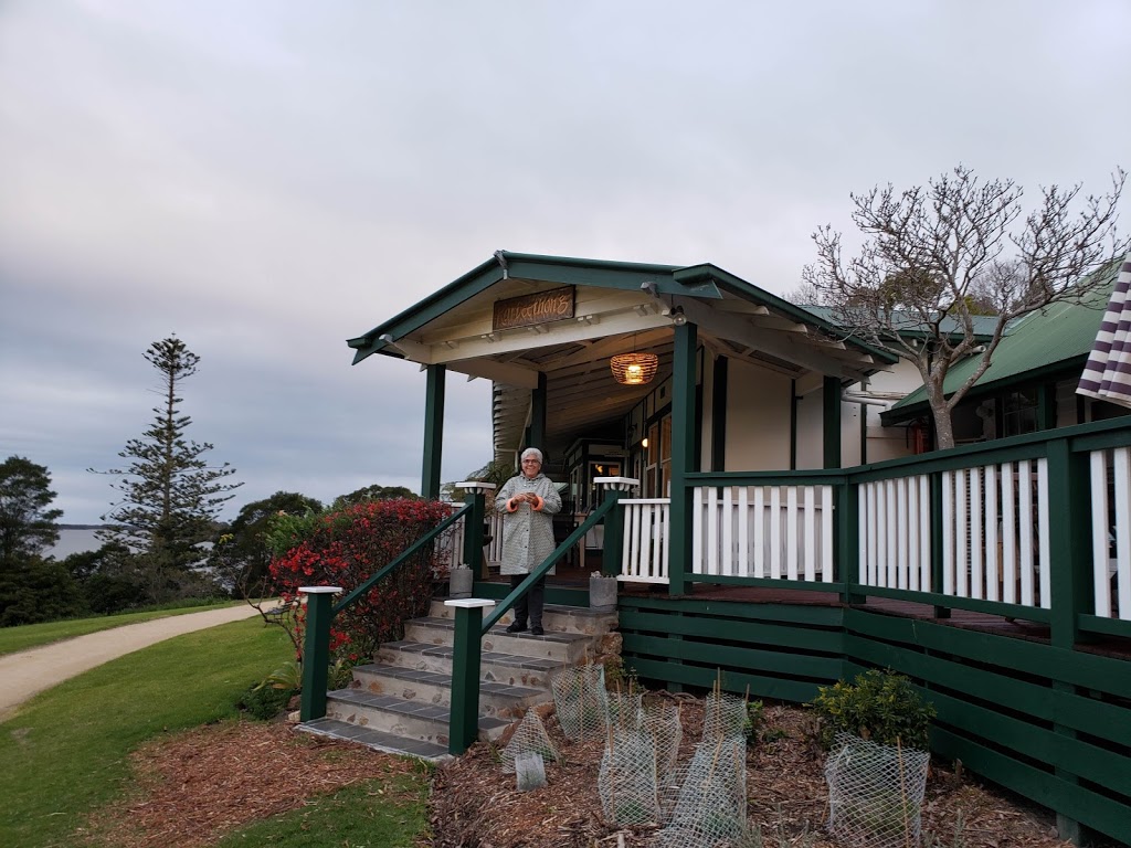 Karbeethong Lodge | 16 Schnapper Point Dr, Mallacoota VIC 3892, Australia | Phone: (03) 5158 0411