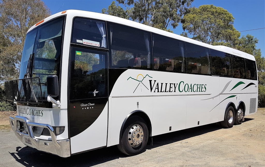 Valley Coaches | 219 Thangool Lookerbie Rd, Thangool QLD 4716, Australia | Phone: (07) 4995 8558