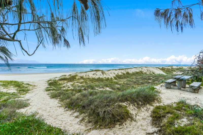 30 Kingfisher Drive - Noosa Luxury Holidays | lodging | 30 Kingfisher Dr, Peregian Beach QLD 4573, Australia | 0754480458 OR +61 7 5448 0458