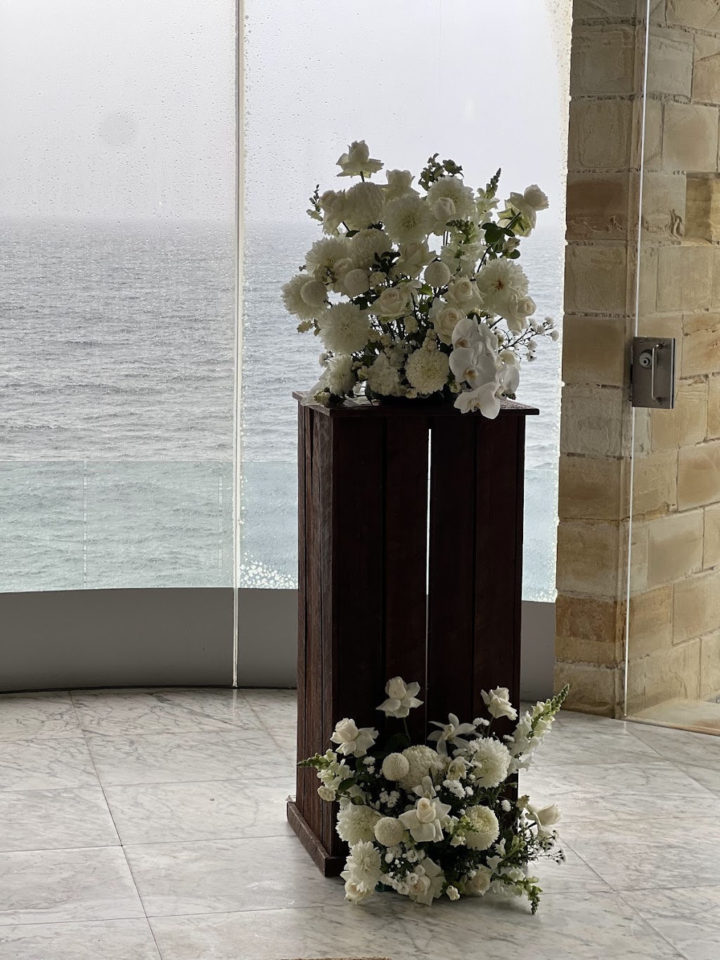 Leylisflowers | 182 Fox Valley Rd, Wahroonga NSW 2076, Australia | Phone: 0403 575 703
