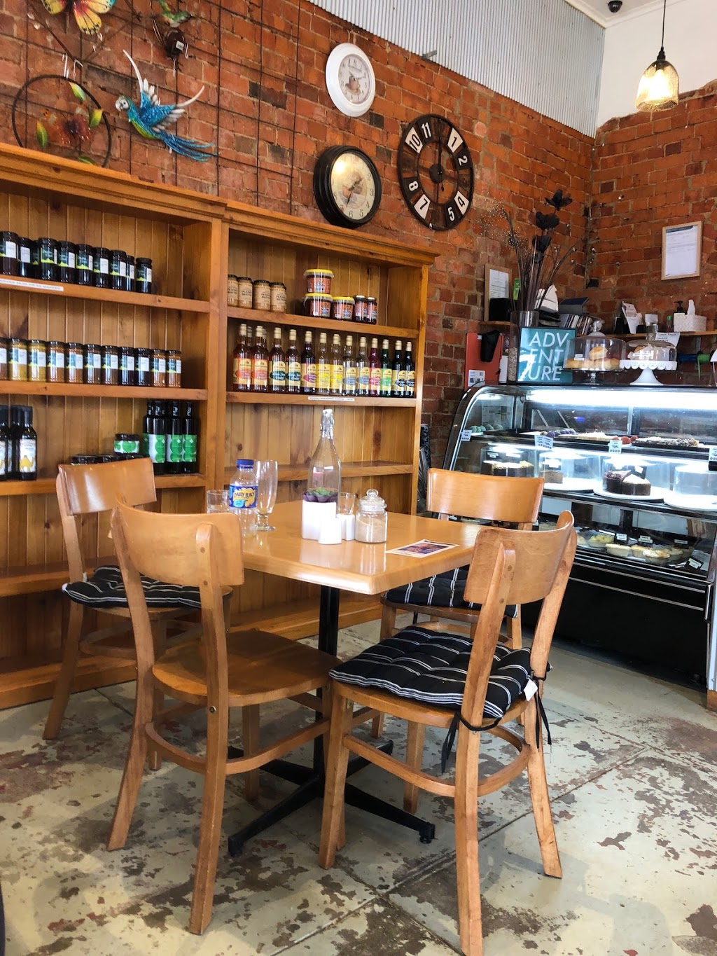 The Olive & Lavender Store | cafe | 106 High St, Avoca VIC 3467, Australia | 0354653777 OR +61 3 5465 3777