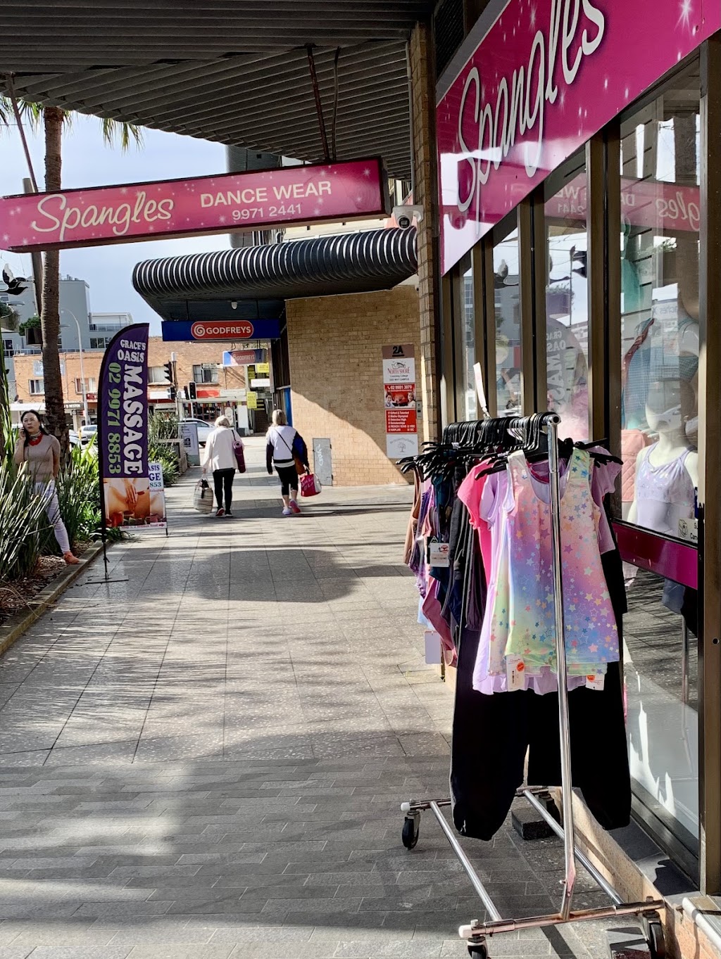 Spangles Dancewear | 3/2A Redman Rd, Dee Why NSW 2099, Australia | Phone: (02) 9971 2441