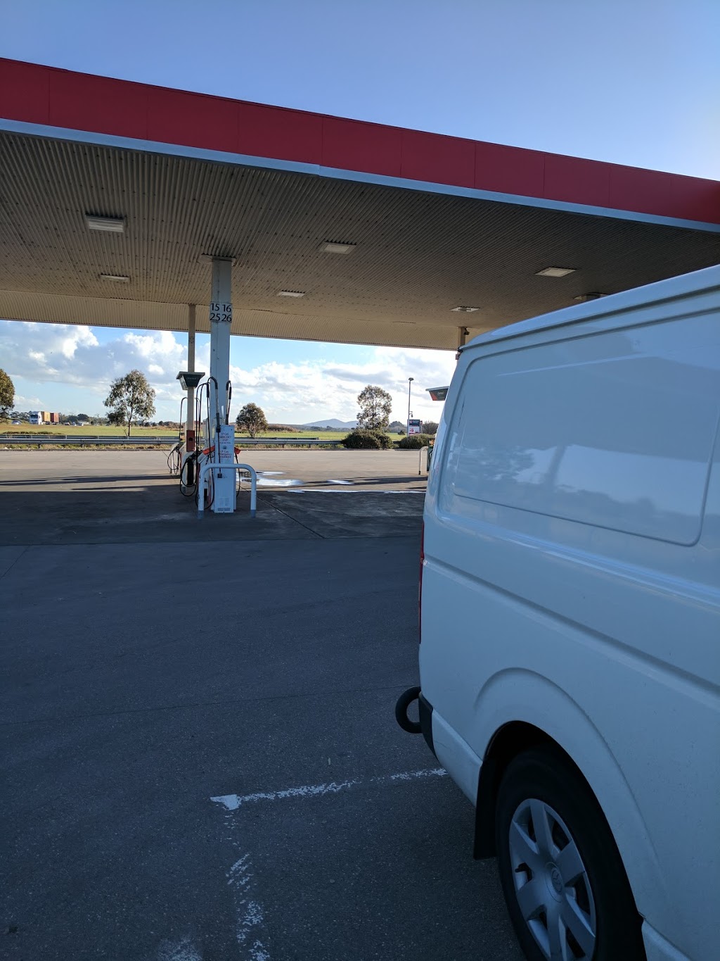 Caltex | gas station | Maltby Bypass & Princess Highway, Werribee VIC 3030, Australia | 0399742999 OR +61 3 9974 2999