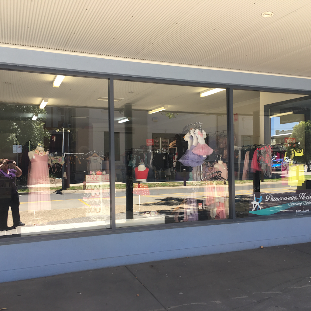 Dancewear House Yarrawonga | clothing store | Shop 3/106-108 Belmore St, Yarrawonga VIC 3730, Australia | 0357443681 OR +61 3 5744 3681