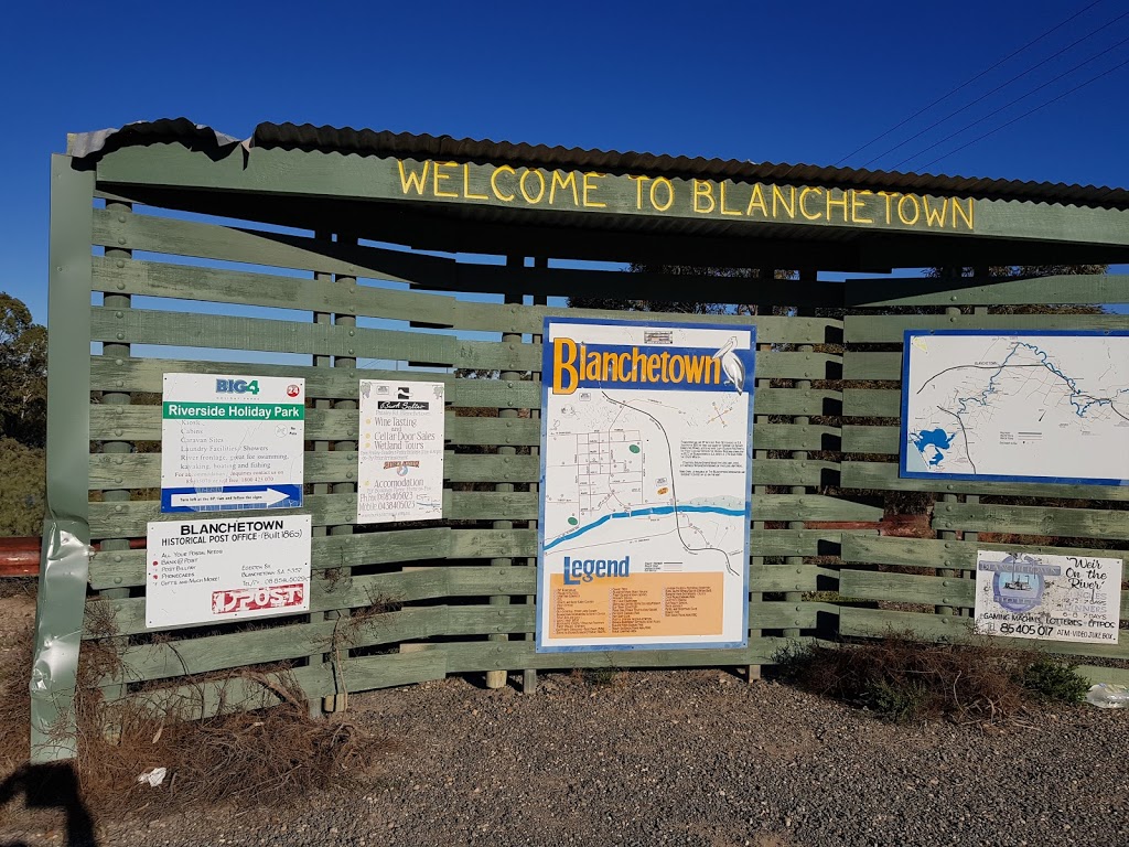 Blanchtown Lookout | Blanchetown Bridges, Unnamed Road, Paisley SA 5357, Australia