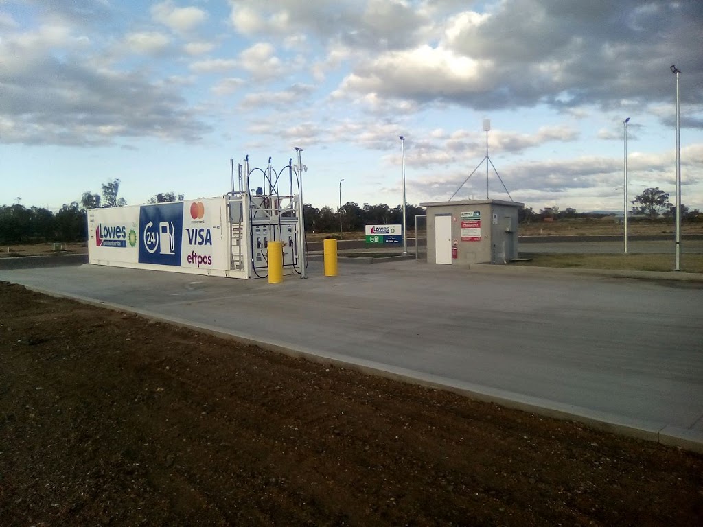 Lowes Petroleum Gunnedah Opt | gas station | 1 Law Close, Gunnedah NSW 2380, Australia