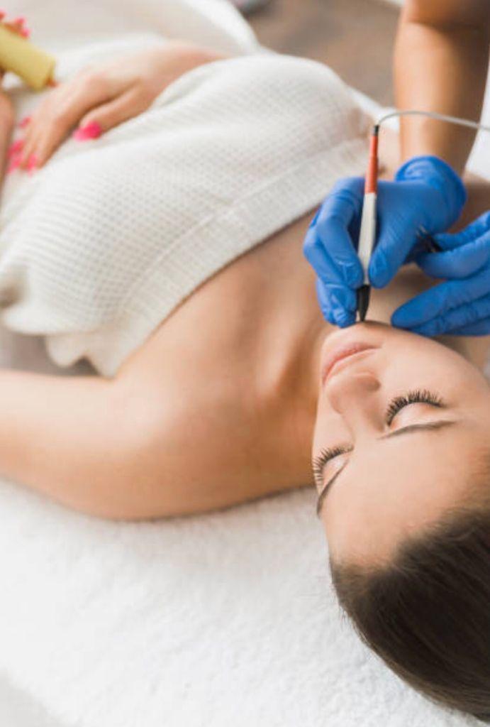 Negars Beauty & Electrolysis | 74 Ingles Cct, Arundel QLD 4214, Australia | Phone: 0403 255 572