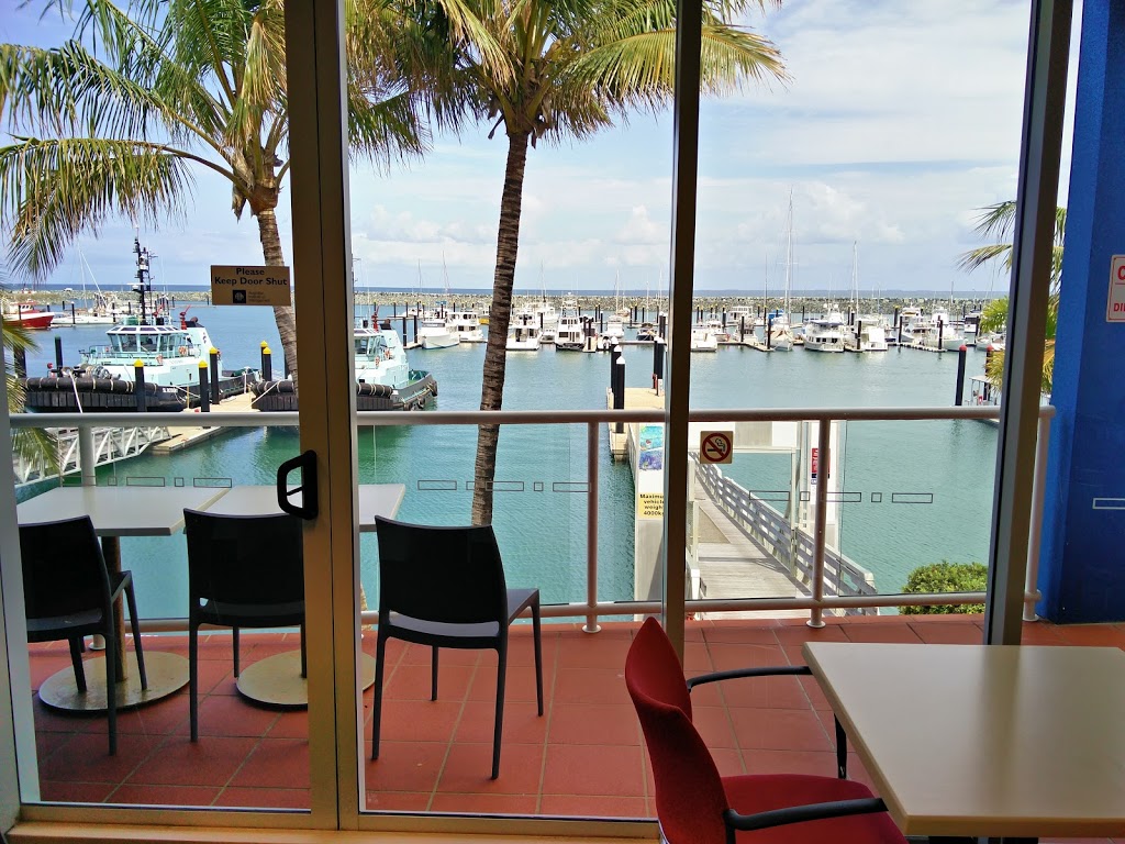 The Deck | restaurant | 50 Mulherin Dr, Mackay Harbour QLD 4740, Australia | 0749555337 OR +61 7 4955 5337
