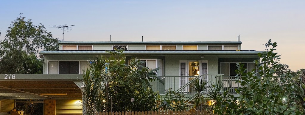 Beacon View Lodge | 216 Beacon Rd, Tamborine Mountain QLD 4272, Australia | Phone: 0417 908 297
