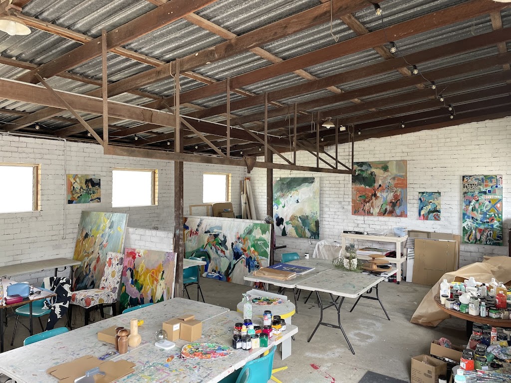 Veda Laferne Studios | 79 Sellheim St, Grange QLD 4051, Australia | Phone: 0408 651 655