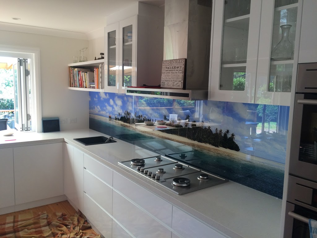 FREELANCE GLASS | 20 5/1 Thew Parade, Cromer NSW 2099, Australia | Phone: (02) 9972 4103