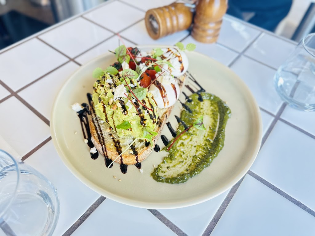 Lovat cafe | 558A Barrenjoey Rd, Avalon Beach NSW 2107, Australia | Phone: (02) 8414 1810