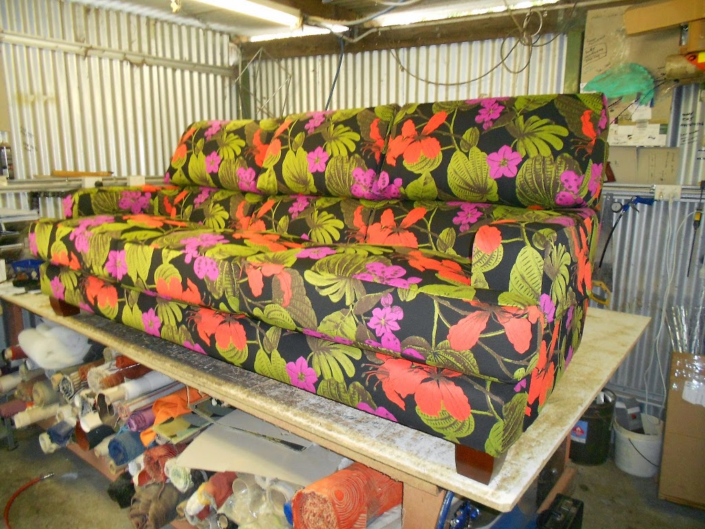 Adams allstyle upholstery | furniture store | 375 Woodlands Dr, Sheldon QLD 4157, Australia | 0413049034 OR +61 413 049 034