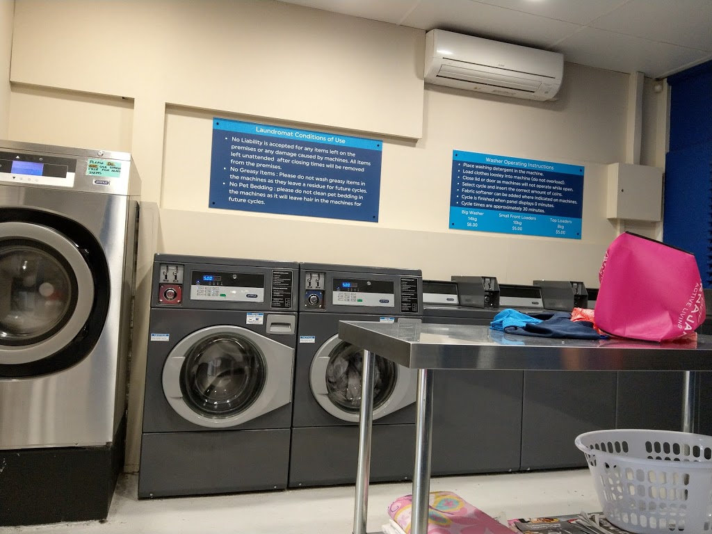 Neweys Laundromat | laundry | Metro Market Shopping Centre, 15/33 Hollywell Rd, Biggera Waters QLD 4216, Australia | 0755378713 OR +61 7 5537 8713