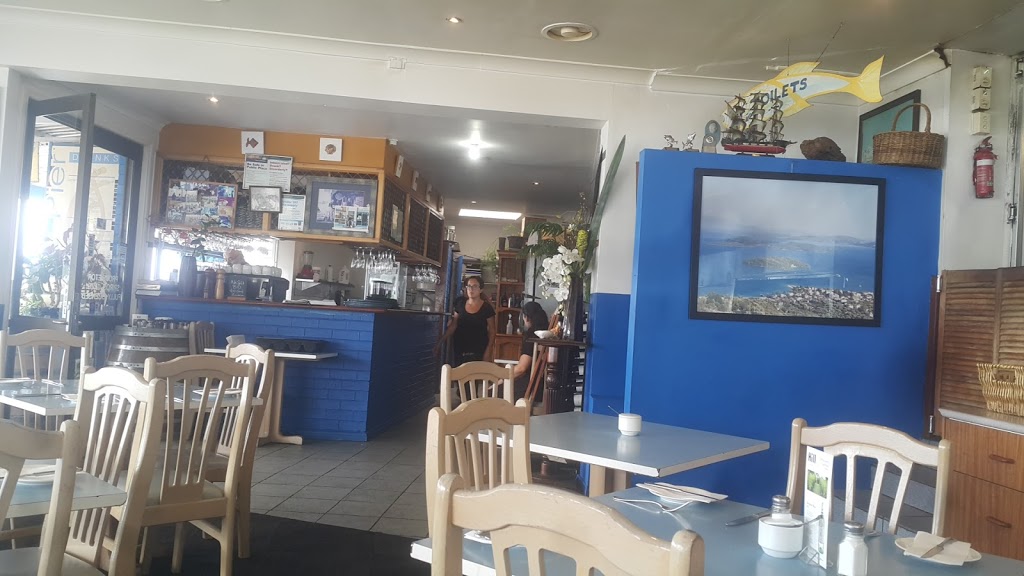 The Lorne Pier Seafood Restaurant | Great Ocean Rd, Lorne VIC 3232, Australia | Phone: (03) 5289 1119