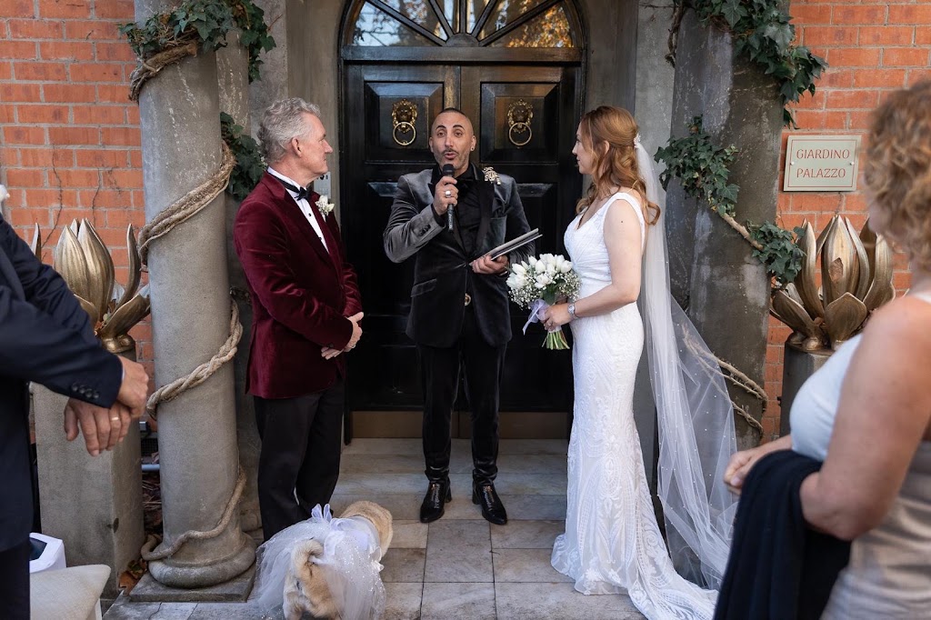 Johan the Celebrant and Wedding MC Sydney | 16A Merriman St, Kyle Bay NSW 2221, Australia | Phone: 0411 324 076