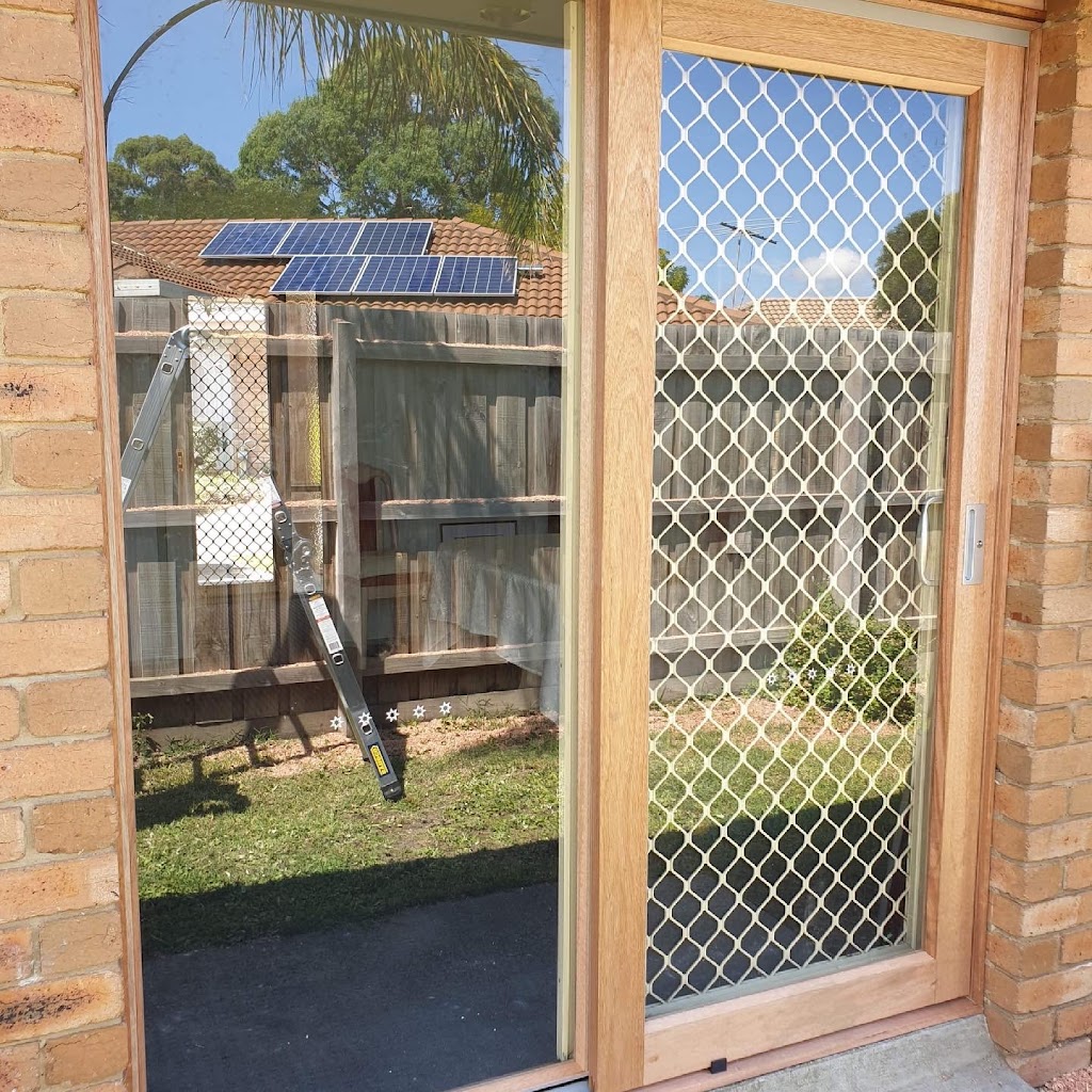 The Door Repair Man | 13 Ajax St, Drouin VIC 3818, Australia | Phone: 0475 075 463