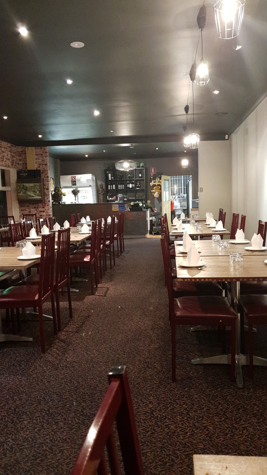 Thai Garden Restaurant | 1/286 Windang Rd, Windang NSW 2528, Australia | Phone: (02) 4296 9800