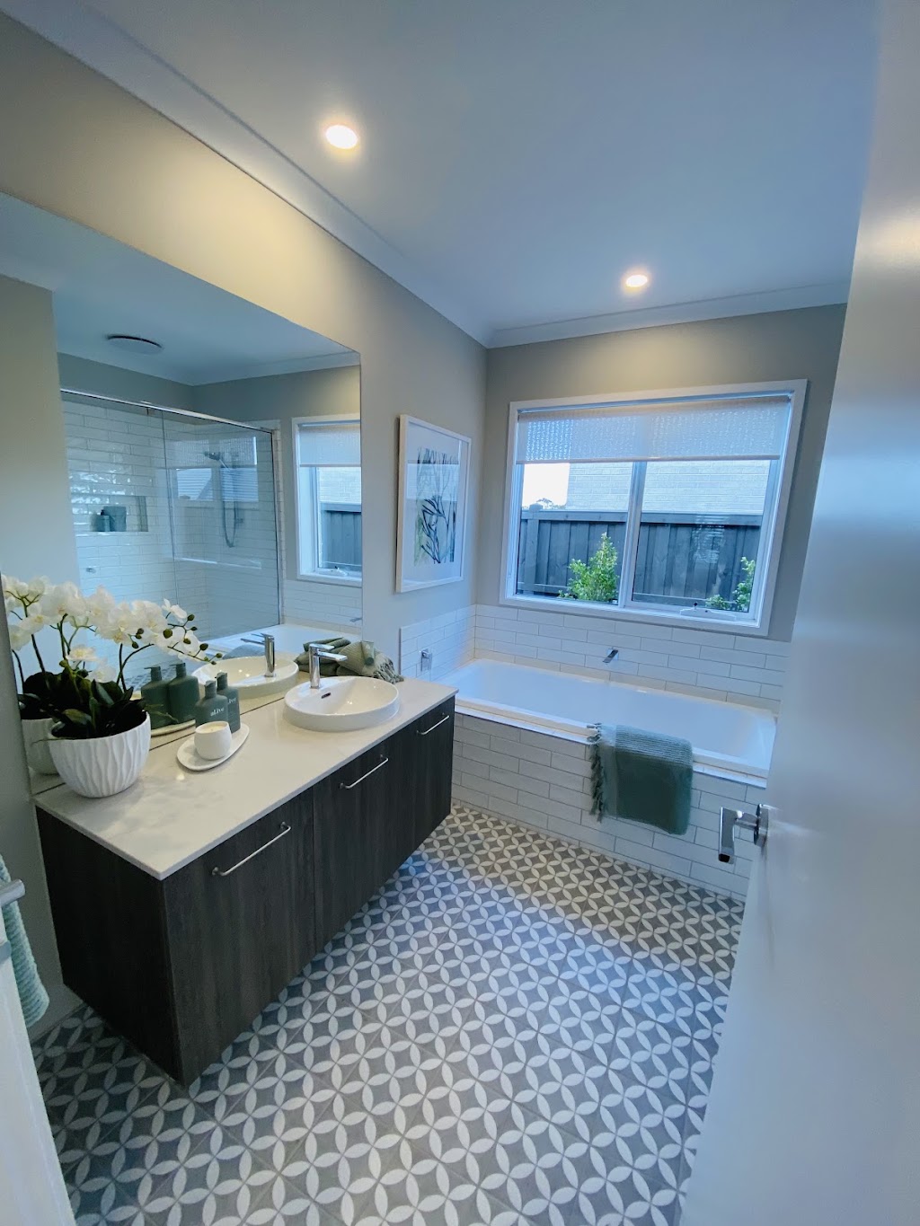 Henley - Lara Display Homes | 95 Watercourse Ave, Lara VIC 3212, Australia | Phone: (03) 8306 6045