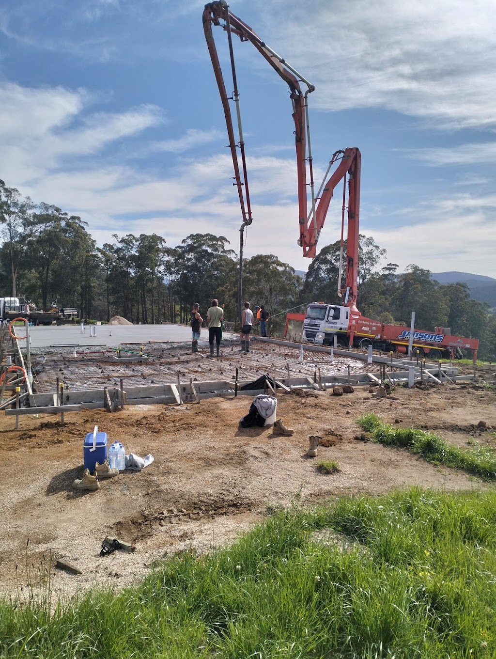 Mallacootaconcreting | 6 Genoa-Mallacoota Rd, Mallacoota VIC 3892, Australia | Phone: 0475 213 128