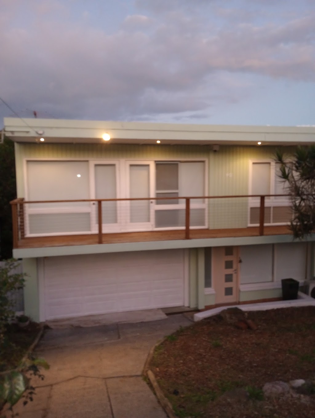 Fix Handyman Service | Parklands Cl, Bateau Bay NSW 2261, Australia | Phone: 0434 301 971