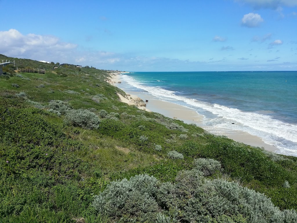 Quinns Paragliding Car Parking | Ocean Dr, Quinns Rocks WA 6030, Australia