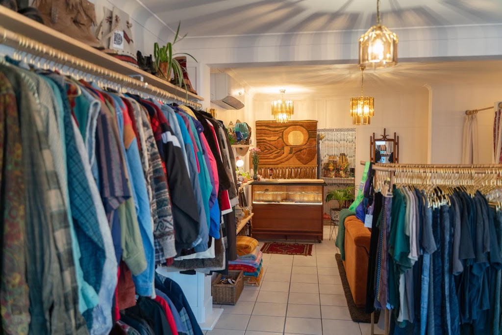 Utopian Thrift | clothing store | 5/600 Pacific Hwy, Belmont NSW 2280, Australia | 0249061367 OR +61 2 4906 1367