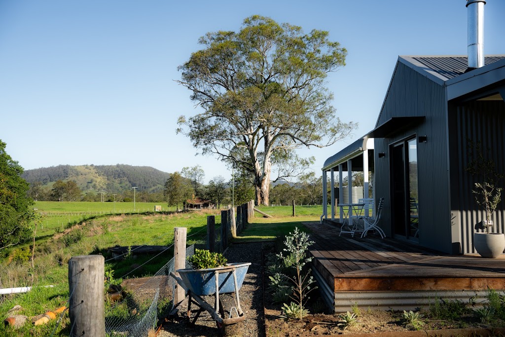 Ravenscroft Cottage | 2297 Allyn River Rd, Eccleston NSW 2311, Australia | Phone: 0407 915 320
