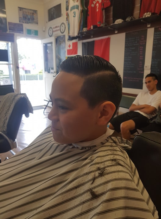 HeavyW8Barbers& Fattboy Apparel | clothing store | 57A Pine Mountain Rd, North Ipswich QLD 4305, Australia | 0434557103 OR +61 434 557 103