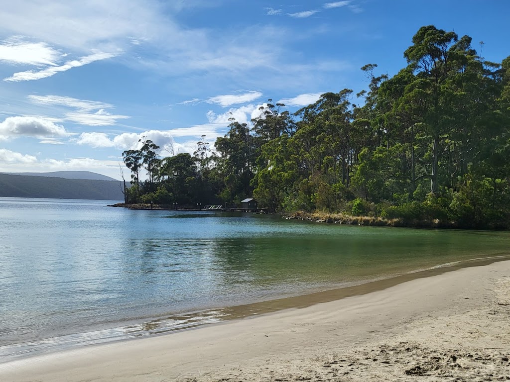 Tas Grace Sanctuary | 1583 Nubeena Rd, Nubeena TAS 7184, Australia | Phone: 0412 190 909