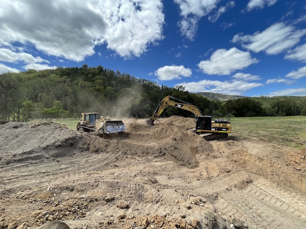 Sutton Brothers Contracting & Earthworks | 312 Wilbetree Rd, Menah NSW 2850, Australia | Phone: 0448 742 593