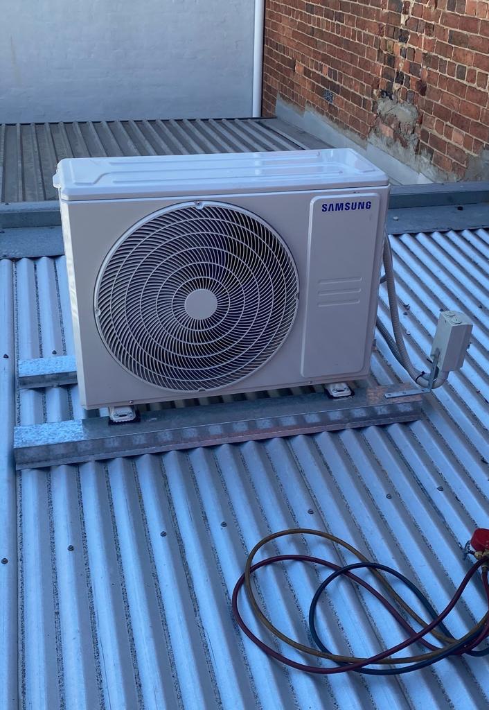 Airchillers | Mackillop Cres, St Helens Park NSW 2560, Australia | Phone: 0450 391 491