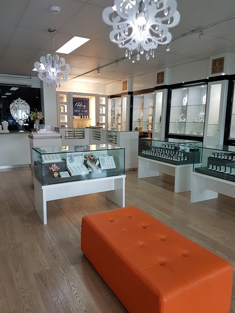 Noonans Showcase Jewellers | 91 Punt Rd, Cobram VIC 3644, Australia | Phone: (03) 5872 1229