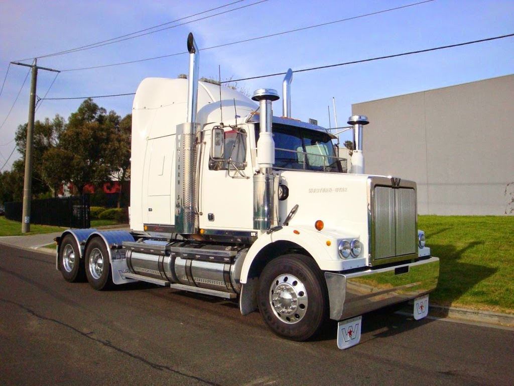 Dandy Truck Sales | 1-9 Waterview Cl, Dandenong VIC 3175, Australia | Phone: (03) 9799 4622