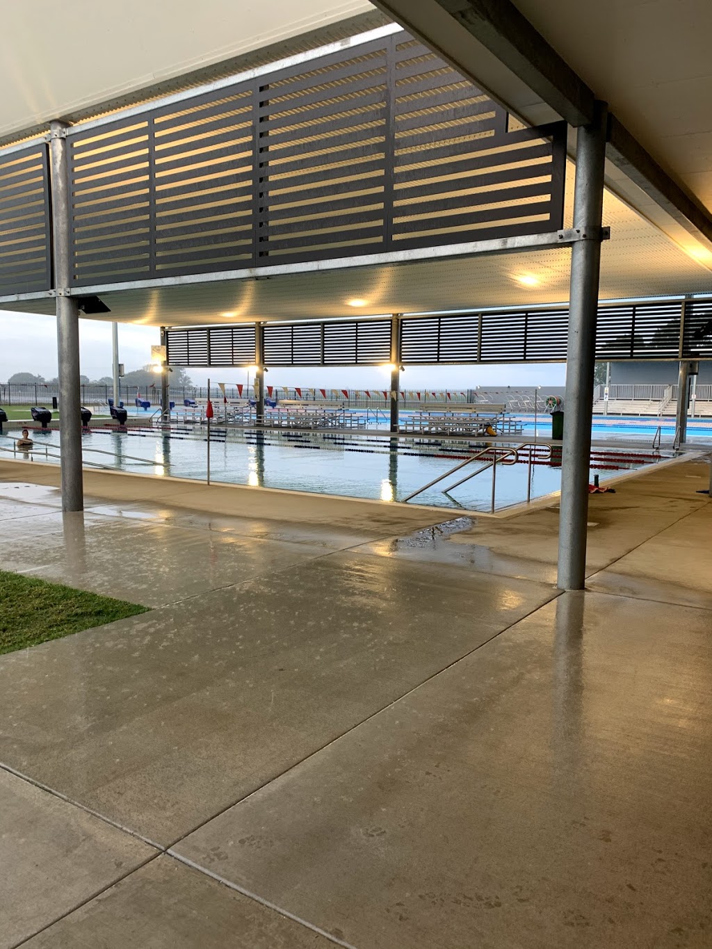 Mackay Aquatic & Recreation Complex | stadium | 193 Boundary Rd, Ooralea QLD 4740, Australia | 0748475400 OR +61 7 4847 5400