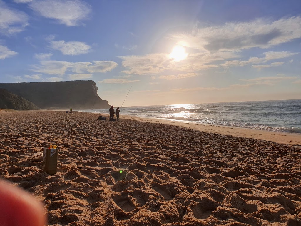 Garie Beach picnic area |  | Coast Track, Lilyvale NSW 2508, Australia | 0295420648 OR +61 2 9542 0648